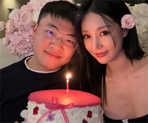 520快樂！Uzi發(fā)長文：S7的淚，S8的狂，與永遠點不掉的"下一局"