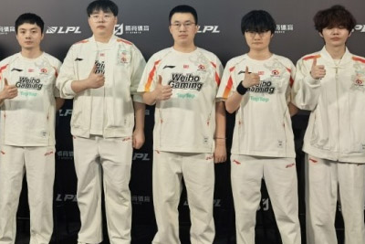 Xiaohu：贏下一場(chǎng)比賽五個(gè)人都很重要，要一起努力