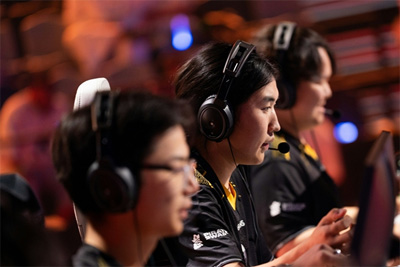CS電競世界杯(EWC)：蒙古鐵騎劍斬舊敵！MongolZ 2-1力克3DMAX晉級四強