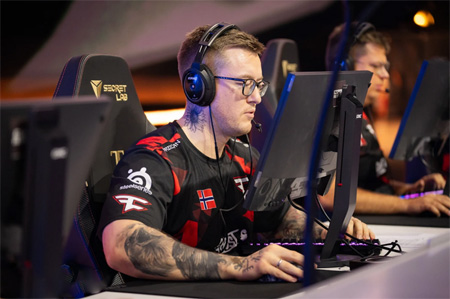 FaZe夜雨十年燈：傳奇Rain離隊！下一站聯(lián)手s1mple？