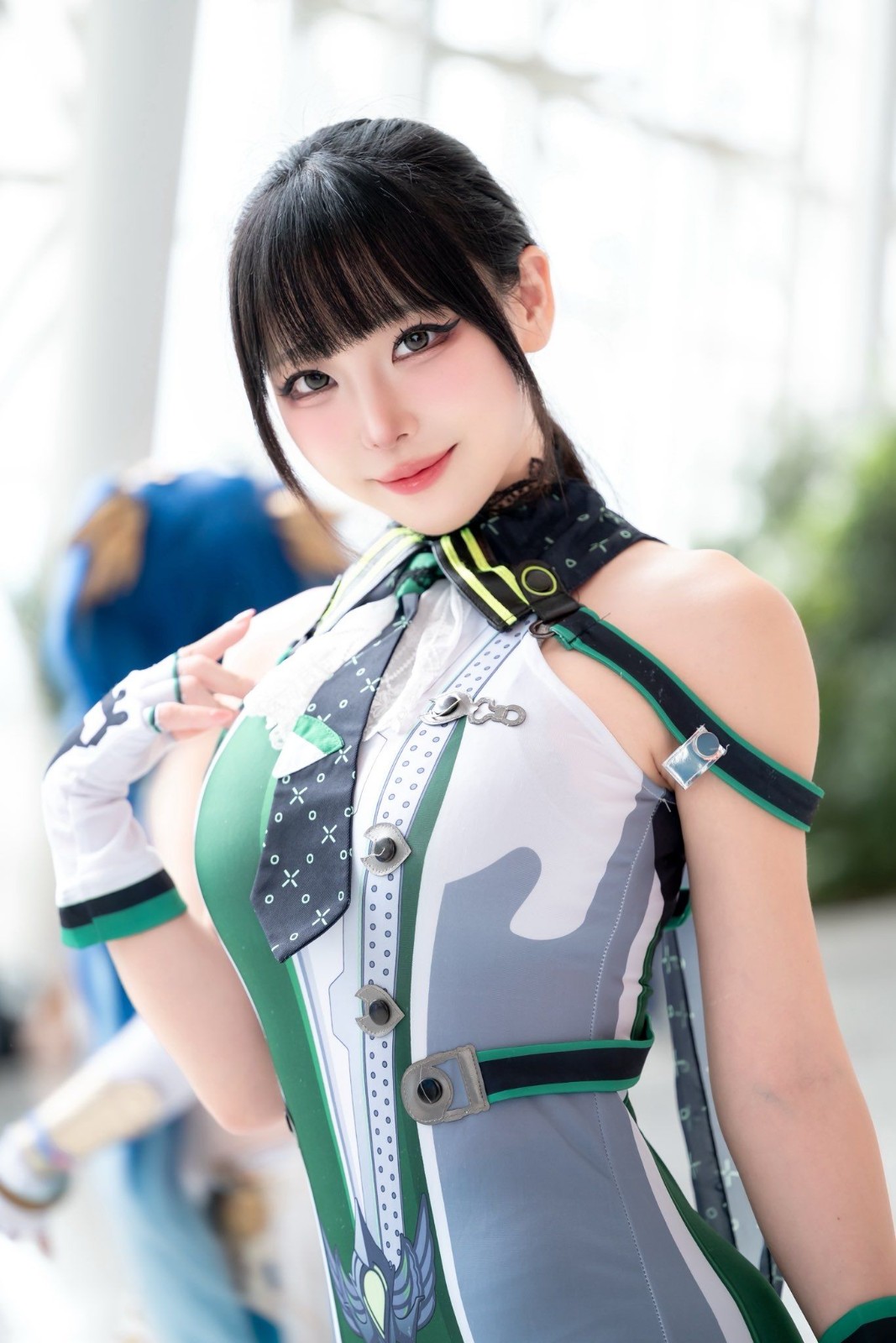 國外美女NOE分享Cos《劍星》伊芙作品 完美曲線誘人身材