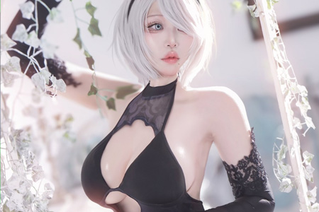 日本美女最新Cos 2B小姐姐作品，黑絲肉腿，這誰頂?shù)米。? class=