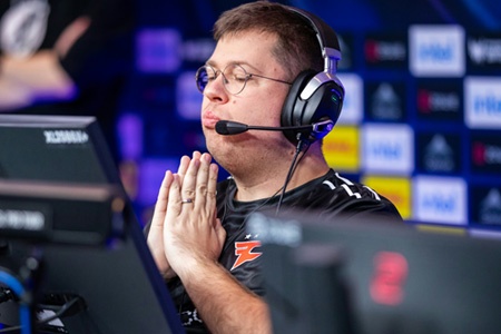 四大巨星公認(rèn)！karrigan當(dāng)選CS最佳指揮，北美賽區(qū)陷至暗時(shí)刻