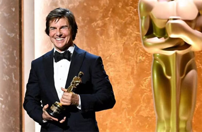 45年終圓夢(mèng)！湯姆·克魯斯首奪奧斯卡榮譽(yù)獎(jiǎng)，全場(chǎng)起立致敬淚灑杜比劇院