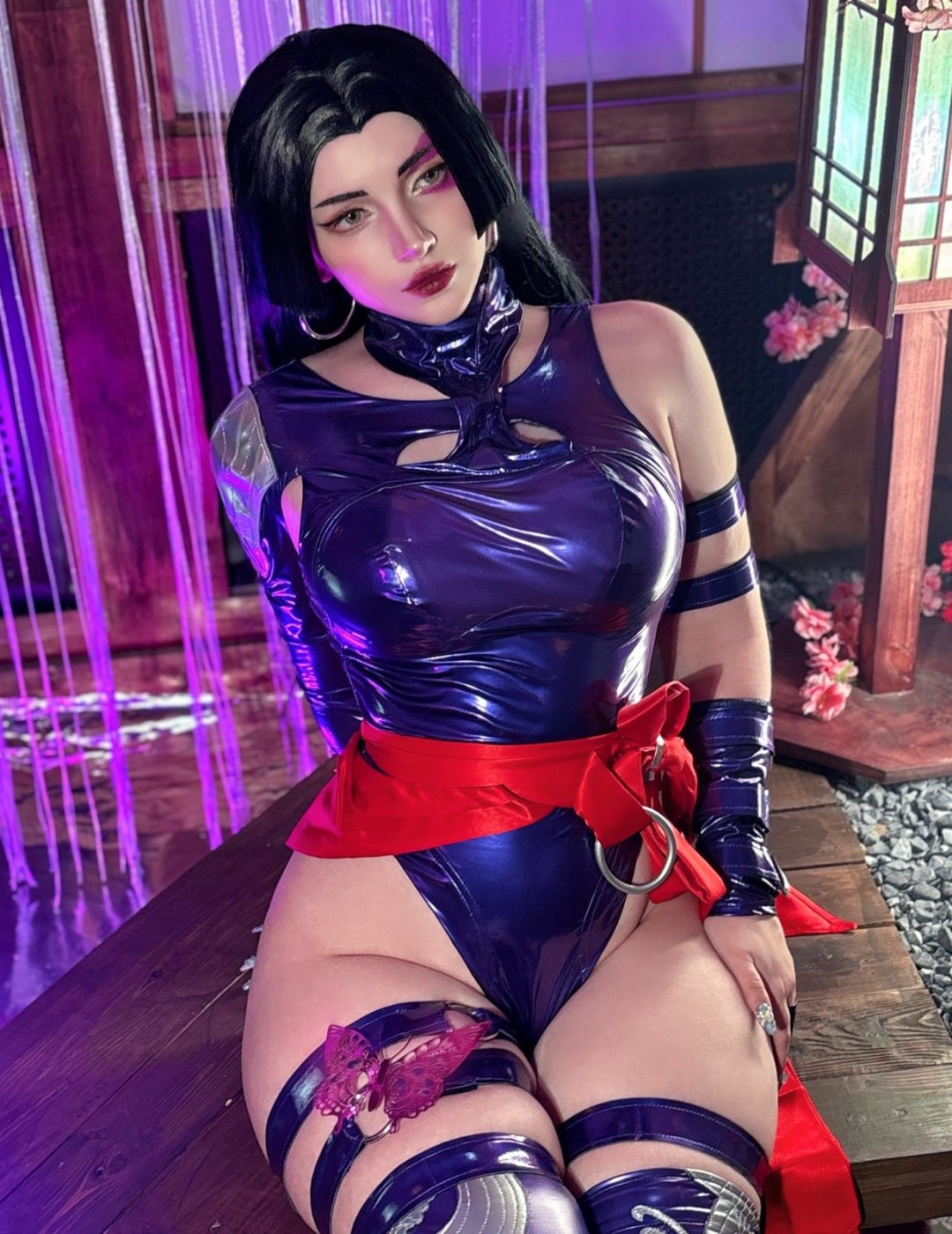 國外性感火辣美女Cos美圖：漫威爭鋒、白皇后、隱形女