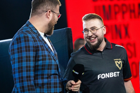 主場戰(zhàn)神torzsi！MOUZ橫掃B8殺入2-0組，匈牙利狙神親解隊服玄學