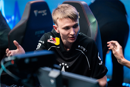 兄長離世后，他用冠軍紀念他—stavn含淚回歸CS：從低谷到重生