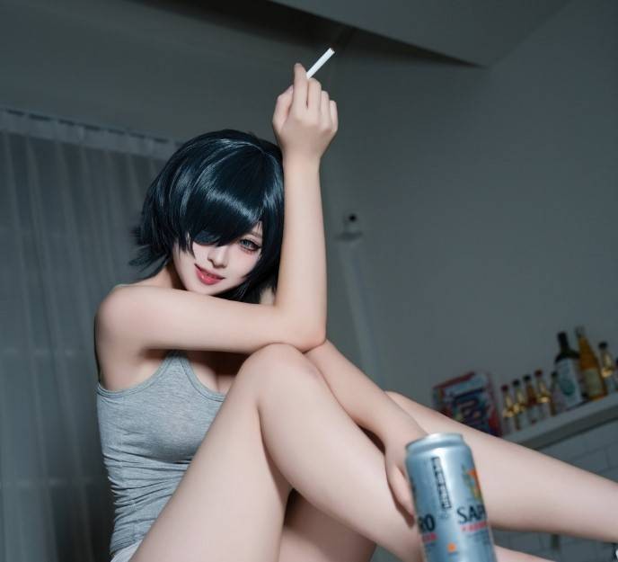 韓國美女MAGATA分享了《電鋸人》角色姬野Cos美圖