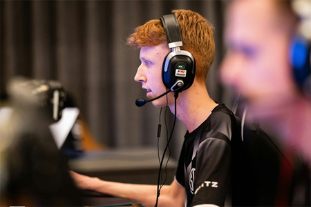 天才少年sirah加盟100T首曝心聲：與device、rain并肩