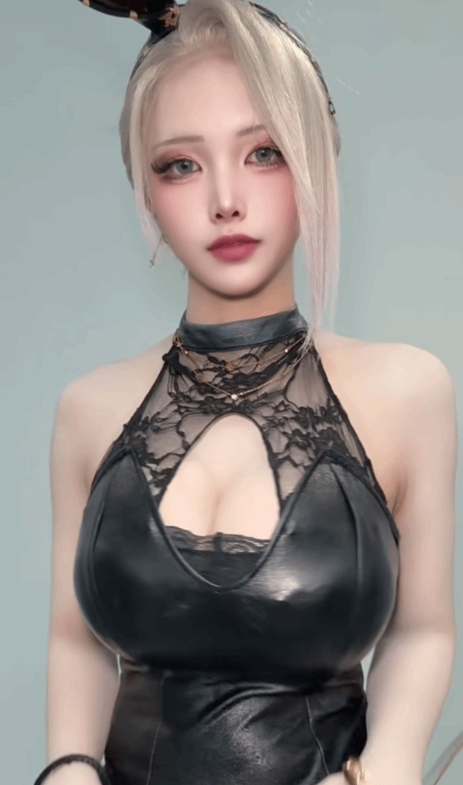 韓國(guó)美女最新美照：完美身材，白嫩大雷呼之欲出