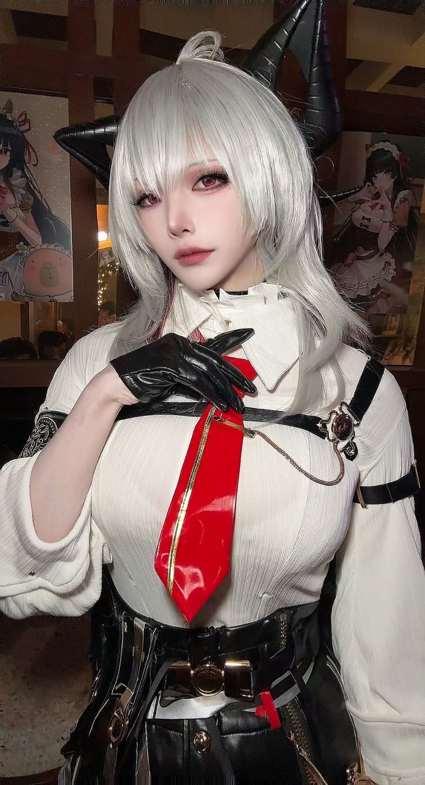 韓國(guó)美女最新美照：完美身材，白嫩大雷呼之欲出